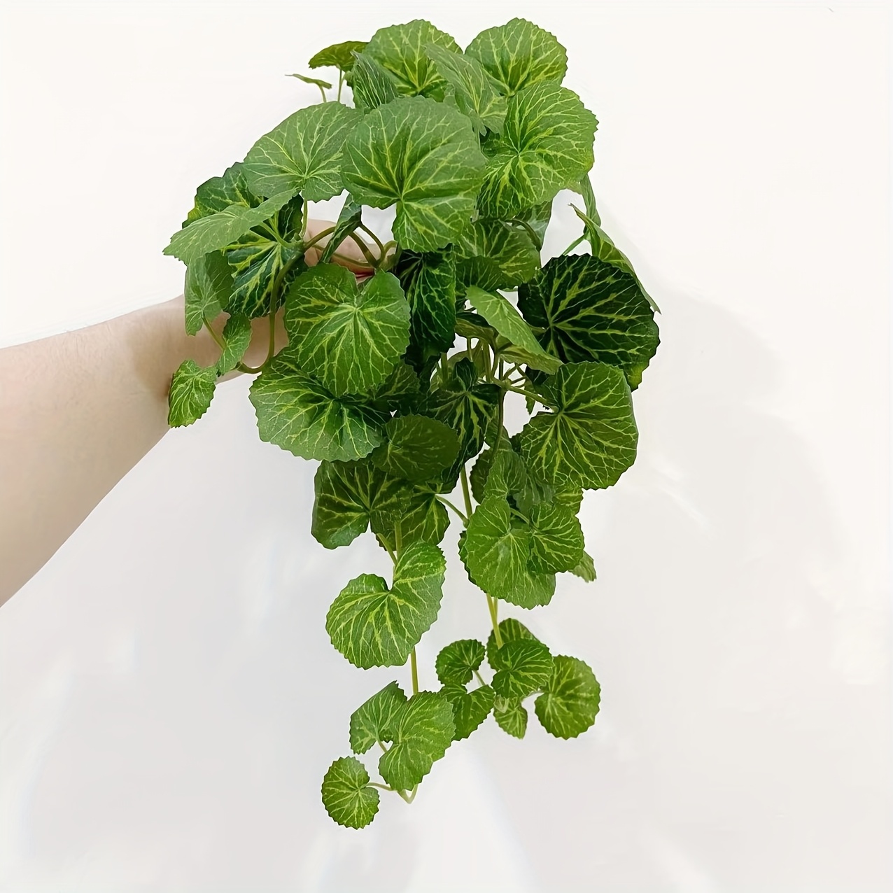 Una planta artificial colgante - Bonsai Garden Home reseña y precio
